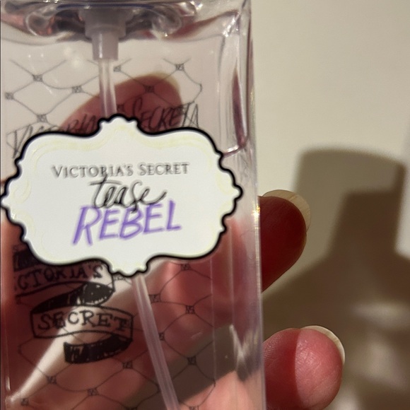 Victoria's Secret Tease Rebel Fragrance Mist, 2.5 oz - Picture 2 of 4